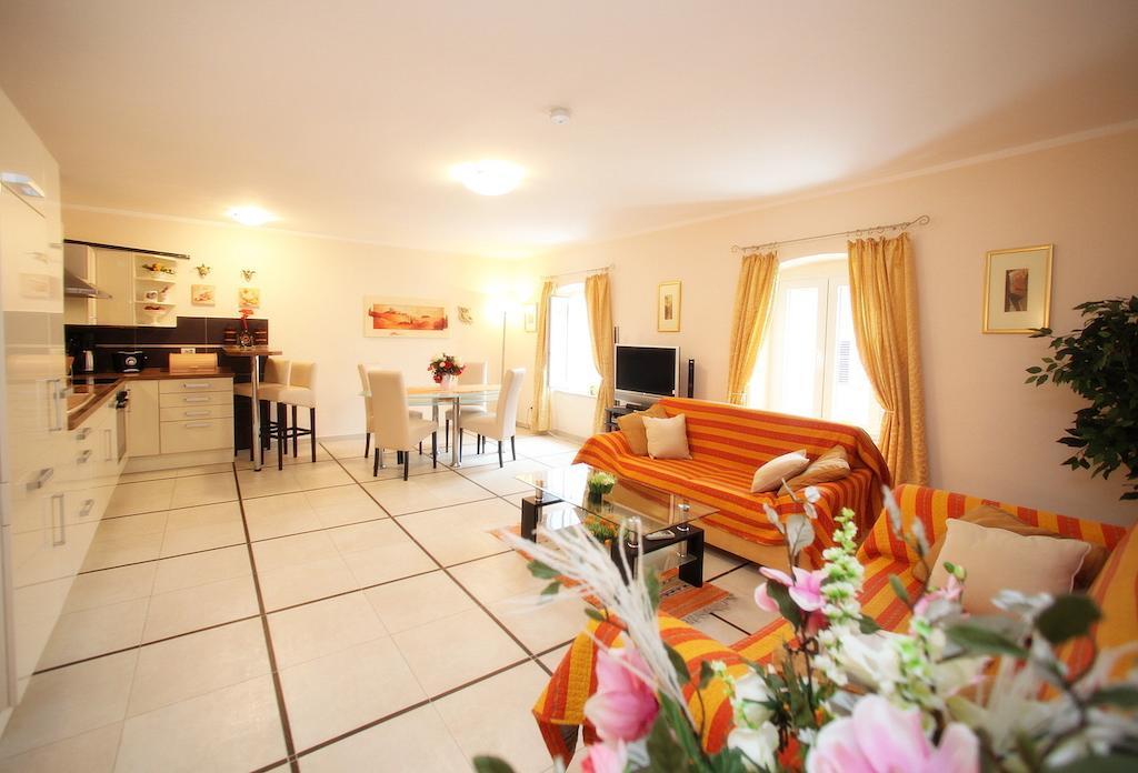 Holiday Home Villa Bella Vrsar Pokoj fotografie